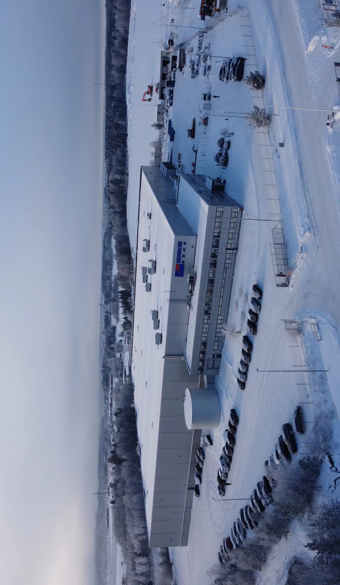 1727143969275747.jpg 1727143969275747.jpg